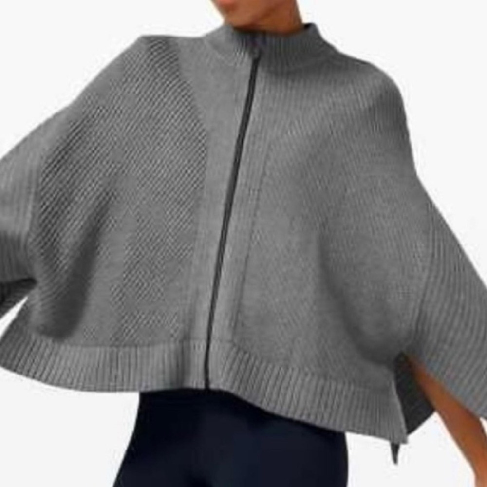 Gray Knit Zip-Up Poncho Cape Women Lululemon softer still wrap M/L gray EUC